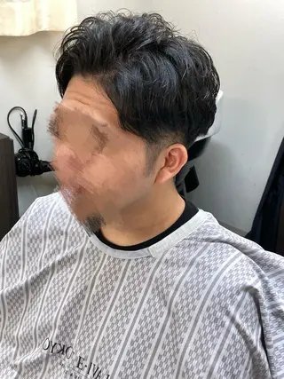 ショート メンズ 徒歩3分ビジネスマン カット👦🏻うしだのヘアスタイル