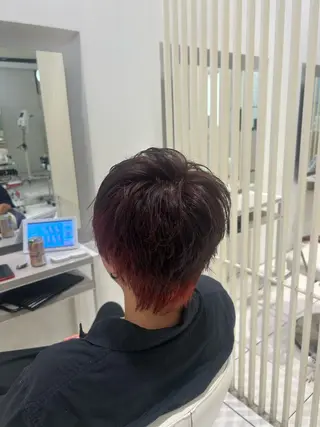 メンズ Earth市ヶ谷店所属・艶カラー特化美容師 ✂️✨️REIA✨️のヘアスタイル