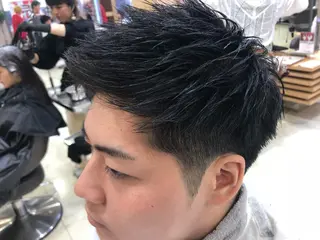 ショート メンズ Zina西新 井上貴幸のヘアスタイル