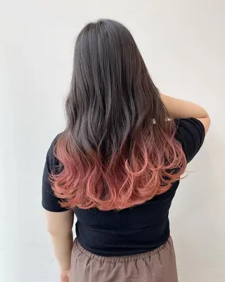 ミディアム 🦄コグレケンタピ ンクカラー🎨パーマのヘアスタイル