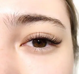 マツエク・マツパ mignon by Happiness 高の原店所属・ミニヨン高の原店 ☀️里中紗耶🦋のマツエク・マツパデザイン