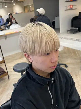 カラー メンズ ベージュカラー 新潟/万代/井上佑のヘアスタイル