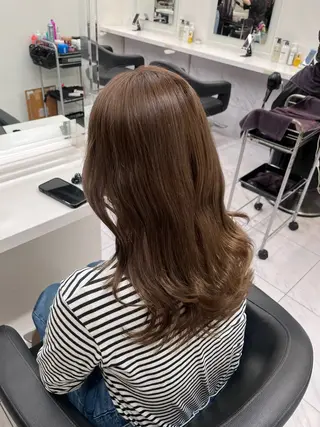 カラー 🍒レイヤーカット/ 暖色カラー🍒のヘアスタイル