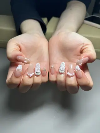 ネイル クレセントアイ MIUのネイルデザイン