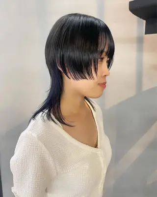 ミディアム 柏 ウルフ/レイヤー 田中佐和🐺のヘアスタイル