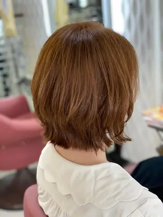 ショート カラー 瀬川 茉衣子のヘアスタイル