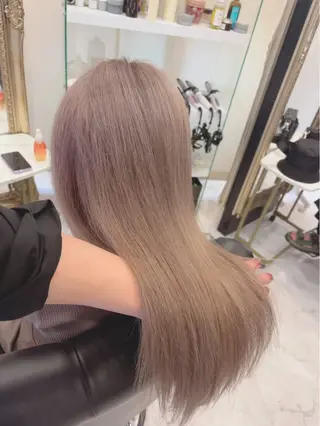 ロング 🍀Moda by Grande🍀のヘアスタイル