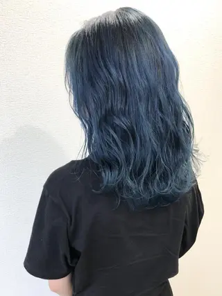 セミロング カラー Hanna by W_SALONのヘアスタイル