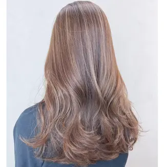ロング ITbyALBUM 藤沢店のヘアスタイル