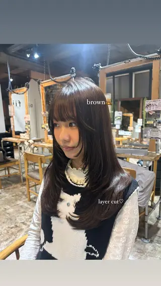 ロング カラー 光本 杏のヘアスタイル