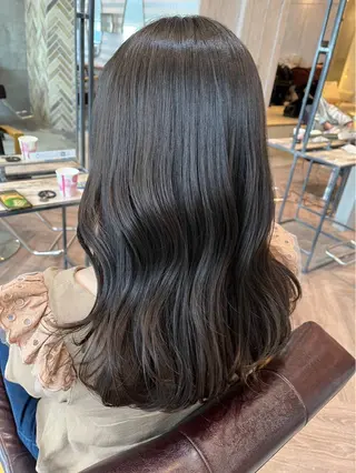 セミロング カラー メンズ 韓国ヘア×髪質改善 縮毛矯正のヘアスタイル