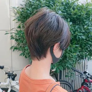 ショート カラー 古指 匠巳のヘアスタイル