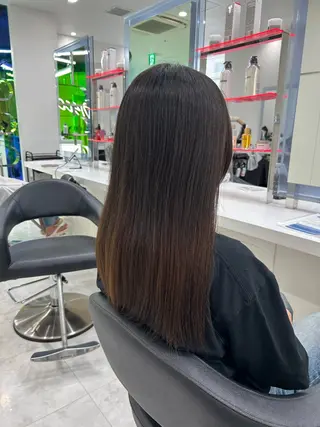 ロング カラー 海外風ブリーチなし 🫒Rion🫒🩶のヘアスタイル