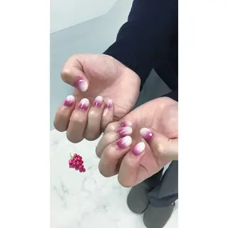 ネイル WHITENAIL所属・WHITE NAIL 吉田のネイルデザイン