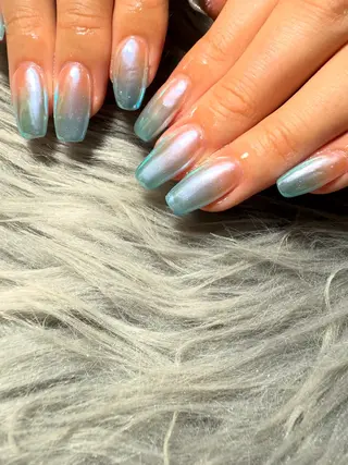 セミロング 吉川 萌のネイルデザイン