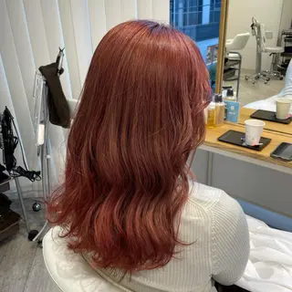 ロング 亀山 由里菜のヘアスタイル