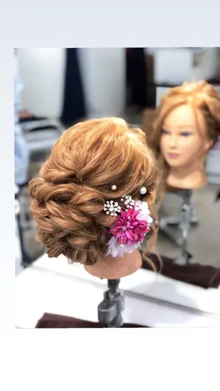 ヘアアレンジ laera 佐藤のヘアスタイル