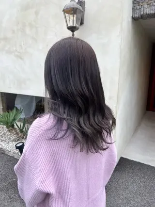 ロング BELTA所属・松澤 亜美のヘアスタイル