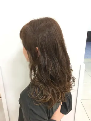 セミロング カラー Ash 山田 勇太のヘアスタイル