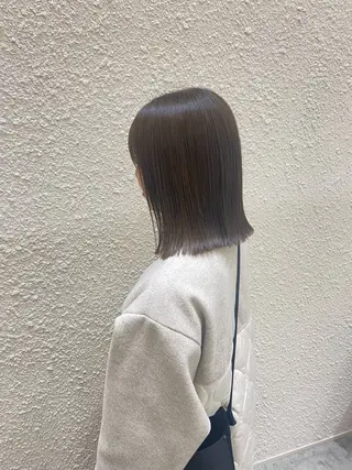 ミディアム que/清水 未蘭のヘアスタイル