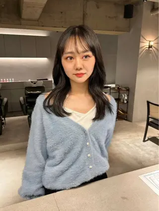 ロング カラー 中村 衣里のヘアスタイル