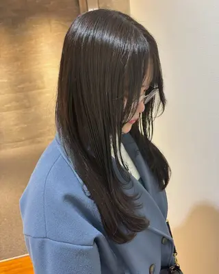 ロング カラー ゆい/パーマ/レイヤ ー/似合わせカラーのヘアスタイル