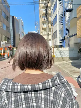 ショート カラー 田中 あやなのヘアスタイル