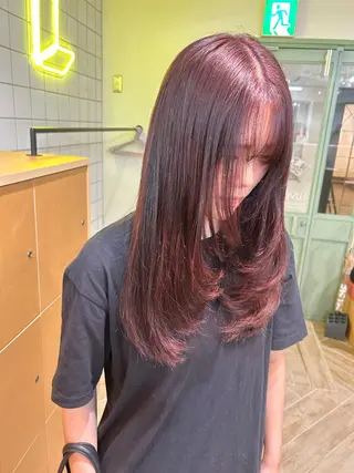 ロング カラー ベージュ/ダブルカラ ー/新潟駅/青柳萌果のヘアスタイル