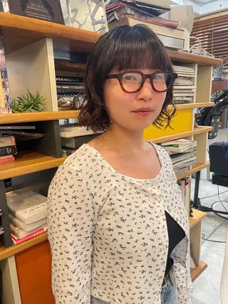 ミディアム パーマ BRIDGE所属・透明感カラー/パーマ hitomiのヘアスタイル