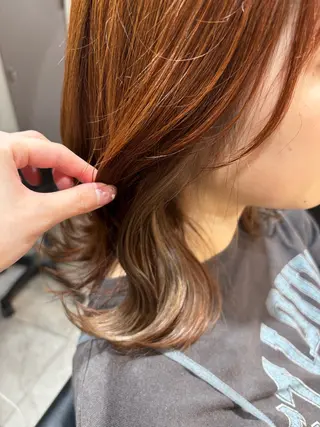ミディアム カラー lmu byif(ﾘﾐｭｰﾊﾞｲｲﾌ)所属・佐藤 美優のヘアスタイル