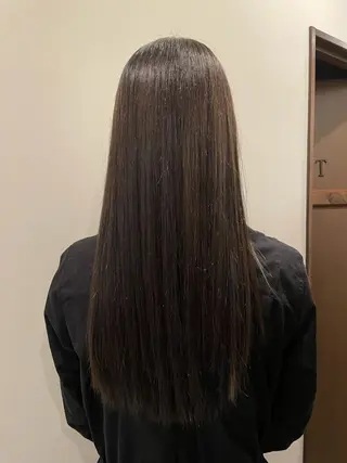 ロング RIN／韓国ヘア レイヤーカットのヘアスタイル