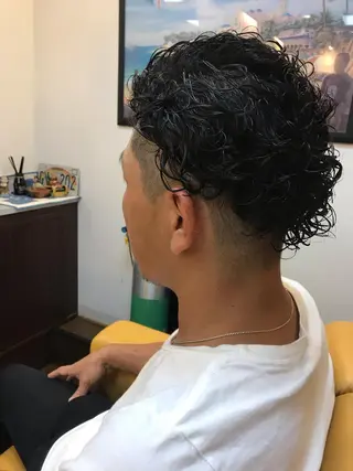 パーマ メンズ ヘアーデザイン ククイ所属・【コテパーマ】イトウ シンゴのヘアスタイル