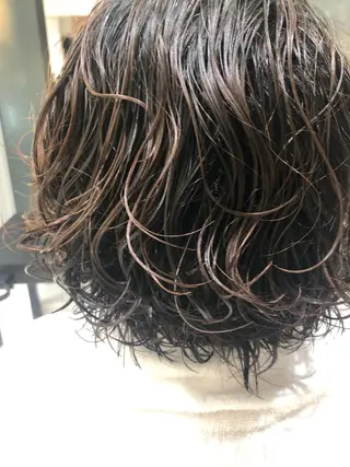 ショート パーマ 河井 史織のヘアスタイル