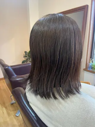 ミディアム 高松 莉璃のヘアスタイル