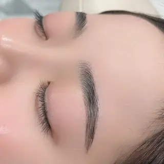 アイブロウ Seek Dea シズク🎵のマツエク・マツパデザイン