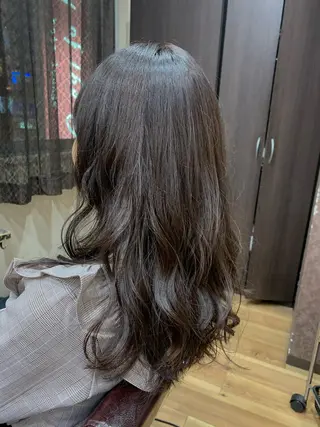 ロング カラー パーマ 髪質改善🩵艶髪 ストレート🩵山口のヘアスタイル