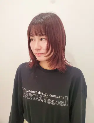 ミディアム カラー 齋藤 愛美のヘアスタイル
