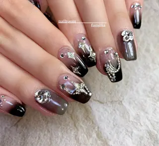 ネイル -nailroom- familiaのネイルデザイン