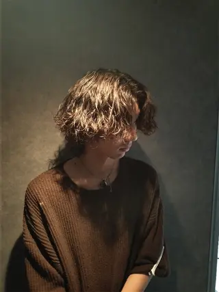 ミディアム メンズ パーマ 大江 聖のヘアスタイル