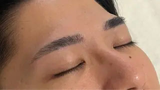 メンズ アイブロウ 🪄ACURIA/ Luxxe　浅岡のマツエク・マツパデザイン