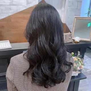 ロング 栗原 瑞稀のヘアスタイル