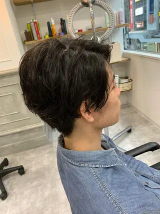 ショート パーマ メンズ 髪質改善🩵艶髪 ストレート🩵山口のヘアスタイル