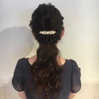 セミロング ヘアアレンジ 野崎 ひかりのヘアスタイル