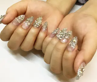 ネイル Soeur ネイリストのネイルデザイン