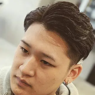 ミディアム FRANK'SBARBER所属・💈山本 卓士💈のヘアスタイル