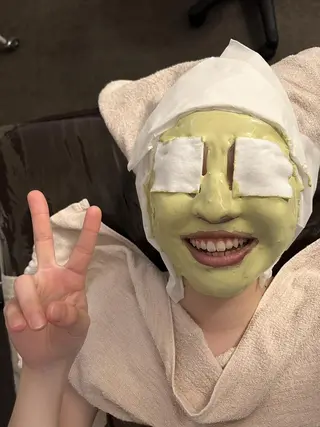 アイブロウ 鈴木 愛花のエステ・リラクイメージ