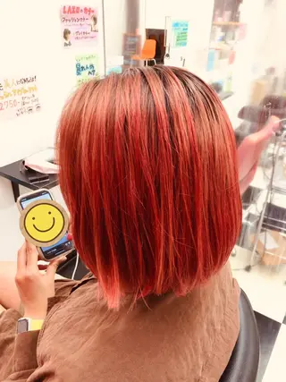 ショート カラー 粟野 裕稀のヘアスタイル