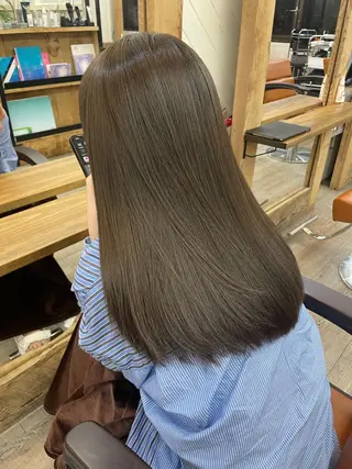 ミディアム カラー HIKARU副店長/ ✨️髪質改善のヘアスタイル