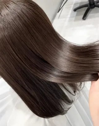 ロング ✨縮毛矯正お任せ 下さい✨鈴木風汰のヘアスタイル