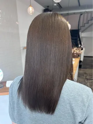 ミディアム カラー sol. ayakaのヘアスタイル